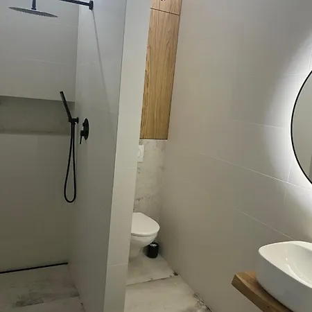 Brezy Apartment